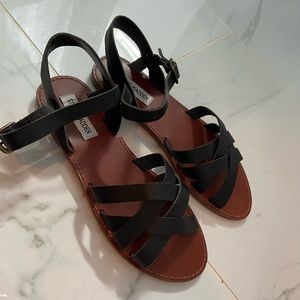 Black Steve Madden sandals